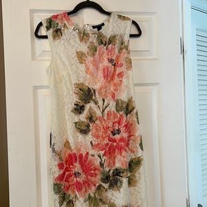 Size 6, Liz Claiborne, Soft White Pink floral dress